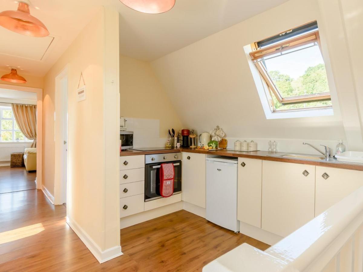 Waters Edge Apartment Ystradgynlais Экстерьер фото